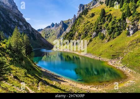 Falensee im Alpsteingebiet im Sommer Stockfoto