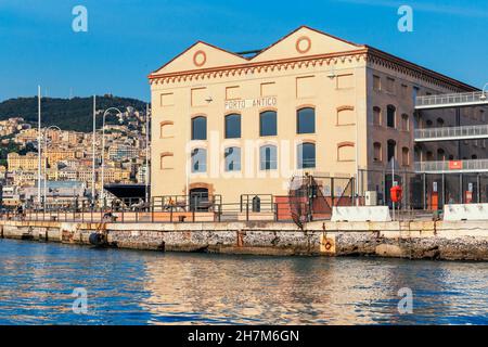 Porto Antico (Alter Hafen), Genua, Ligurien, Italien, Stockfoto
