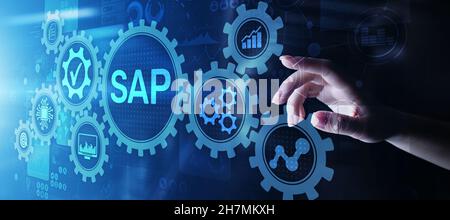 SAP – Software zur Automatisierung von Geschäftsprozessen. ERP Enterprise Resources Planungssystem Konzept auf virtuellem Bildschirm. Stockfoto