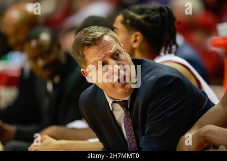 Bloomington, Usa. 23rd. November 2021. Dane Fife coacht für die Indiana University während des Basketballspiels der National Collegiate Athletic Association (NCAA) in Bloomington. IU schlug Jackson State 70:35. Kredit: SOPA Images Limited/Alamy Live Nachrichten Stockfoto