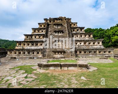 Pyramide der Nischen, UNESCO-Weltkulturerbe Sehenswürdigkeit präkolumbianische archäologische Stätte El Tajin, Veracruz, Mexiko Stockfoto