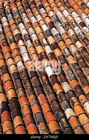 Alte Dachziegel in Ouro Preto, Minas Gerais, Brasilien Stockfoto