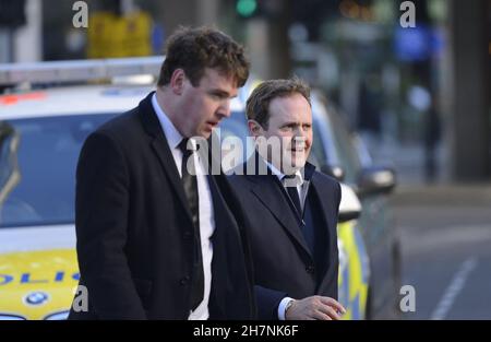 Tom Tugendhat MP (Con: Tonbridge and Malling) in der Westminster Cathedral für den Gedenkgottesdienst von Sir Davis Amess, 23rd. November 2021 Stockfoto