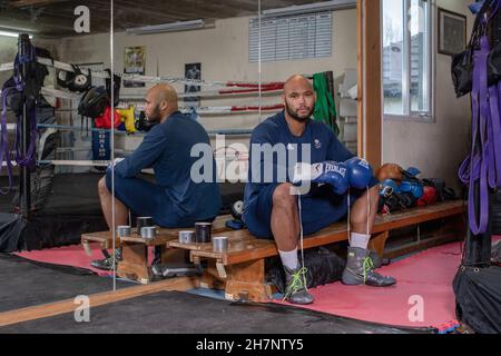 11/03/21, England. Der britische Superschwergewicht-Boxer Frazer Clarke bei der South Derbyshire Boxing Academy in Swadlincote im Vereinigten Königreich. Stockfoto