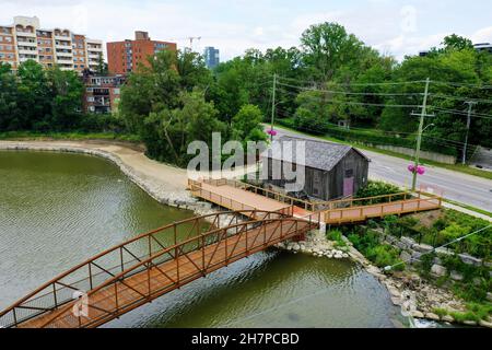 Eine Luftaufnahme der Grubenmühle von Erb in Waterloo, Ontario, Kanada Stockfoto