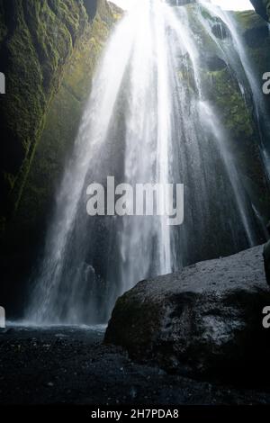 Gljufrafoss oder Gljufrabui Wasserfall in Südisland. Wunderschöne Naturlandschaft Stockfoto