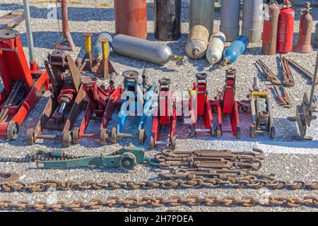 Wagenheber Hebegerät Service Garagenausrüstung Stockfoto