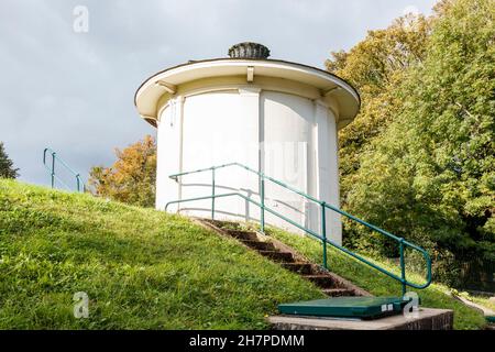 Viktorianischer Pavillon im Highgate Reservoir. Erbaut c1845 für die New River Company, London, Großbritannien Stockfoto