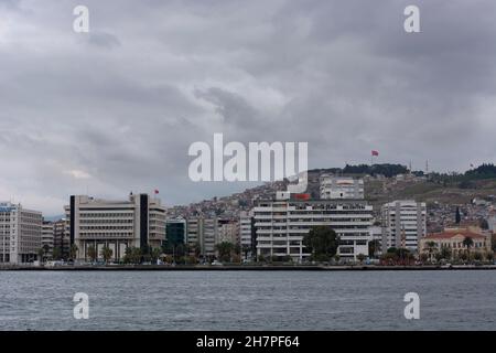 Blick auf das Meer entlang der izmir alsancak Stockfoto