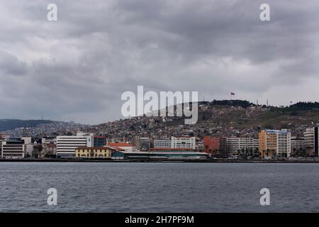 Blick auf das Meer entlang der izmir alsancak Stockfoto