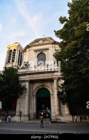 Kirchenillustration (außen) von 'eglise Saint-Nicolas-du-Chardonnet' im Pariser Arrondissement 5th am 22. September 2021. Stockfoto