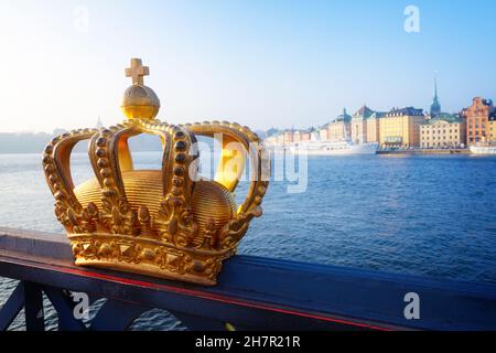 Königskrone und Stockholmer Stadtbild Stockfoto