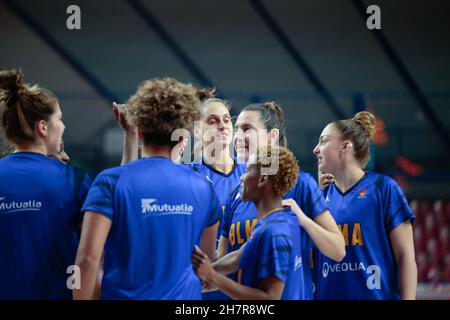 Venedig, Italien. 24th. November 2021. BLMA Montpellier während Umana Reyer Venezia gegen BLMA Montpellier, Basketball Euroleague Women Championship in Venedig, Italien, November 24 2021 Quelle: Independent Photo Agency/Alamy Live News Stockfoto