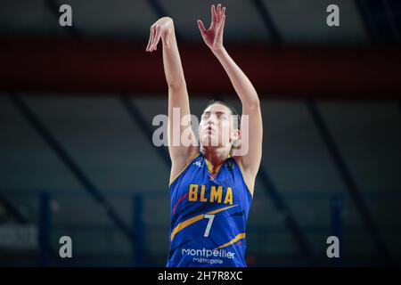 Venedig, Italien. 24th. November 2021. Haley Peters (BLMA Montpellier) während Umana Reyer Venezia gegen BLMA Montpellier, Basketball Euroleague Women Championship in Venedig, Italien, November 24 2021 Credit: Independent Photo Agency/Alamy Live News Stockfoto