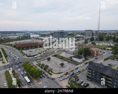 Luftaufnahme von Nashville vor Sonnenuntergang, Tennessee, USA. 11th. November 2021 Stockfoto