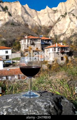 Melnik, Zentrum für Weinbau und Weinproduktion, Bulgarien, Europa, Stockfoto