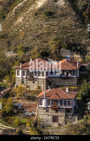 Charakteristische Architektur von Melnik, Zentrum des Weinbaus und der Weinproduktion, Bulgarien, Europa, Stockfoto