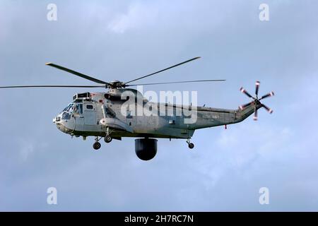 Royal Navy, Fleet Air Arm, Westland Sea King, Airborne Surveillance and Control (ASAC) Mk7 Hubschrauber, XV664 von RNAS Culdrose beim Yeovilton Air Day Stockfoto