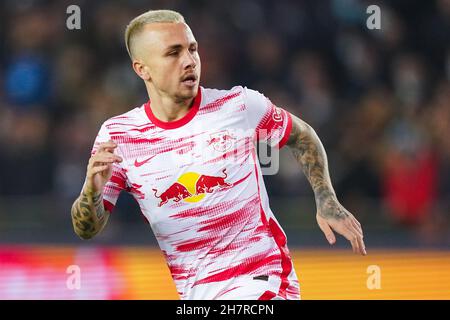 BRÜGGE, BELGIEN - 24. NOVEMBER: Angelino von RB Leipzig schaut während des UEFA Champions League Group Stage-Spiels zwischen Besiktas und Ajax am 24. November 2021 im Jan Breydelstadion in Brügge, Belgien (Foto von Jeroen Meuwsen/BSR Agency/Getty Images)*** Local Caption *** AngelinoBRUGGE, BELGIEN - 24. NOVEMBER: Angelino von RB Leipzig schaut während des UEFA Champions League Group Stagematches zwischen Club Brugge und RB Leipzig am 24. November 2021 im Jan Breydelstadion in Brügge, Belgien (Foto: Jeroen Meuwsen/Orange Picics) Credit: Orange Pics BV/Alamy Live News Stockfoto