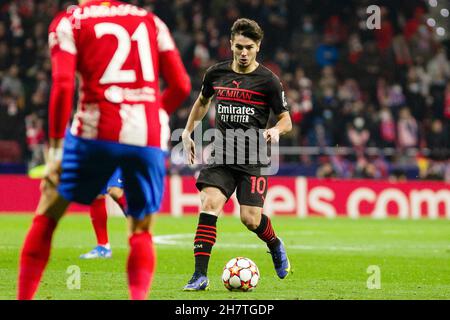 Madrid, Spanien. 24th. November 2021. Brahim Diaz aus Mailand während der UEFA Champions League, Gruppe B Fußballspiel zwischen Atletico de Madrid und AC Mailand am 24. November 2021 im Wanda Metropolitano Stadion in Madrid, Spanien - Foto: IRH/DPPI/LiveMedia Kredit: Unabhängige Fotoagentur/Alamy Live News Stockfoto