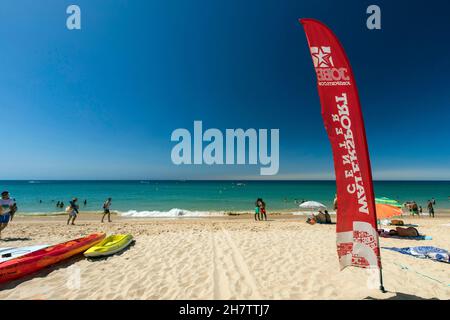 Portugal, Algarve, Strand Praia da Falesia Foto © Federico Meneghetti/Sintesi/Alamy Stock Photo Stockfoto