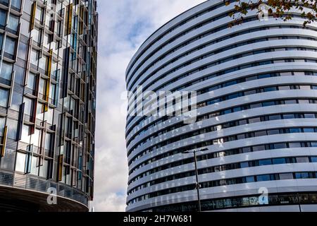 Waterloo London England, November 21 2021, Park Plaza Hotel und Urbanest Student Accommodation Wohngebäude Waterloo London Stockfoto