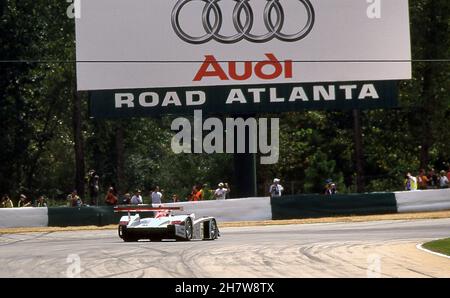 Audi R8 von Biela/Pirro/Kristenson beim Rennen der American Le Mans Series , Petit Le Mans Road America Georgia USA 30/9/2000 Stockfoto