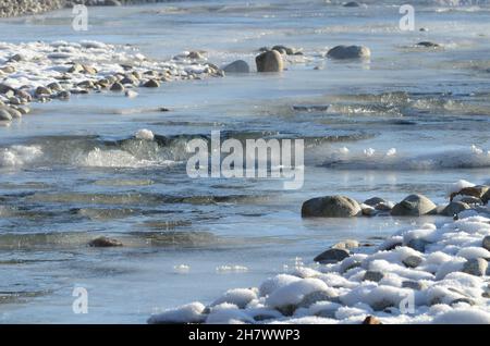 wilder Fluss Stockfoto