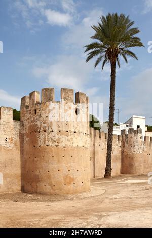 Muslimische Mauer. Alzira. Valencia, Comunitat Valenciana. Spanien. Stockfoto