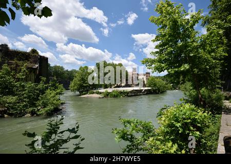 Italien, Rom, Tiber, Isola Tiberina Stockfoto