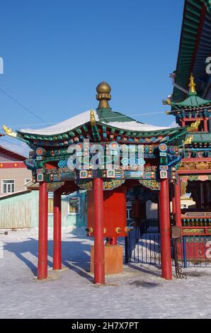 Das buddhistische Kloster Ivolginski Datsan im Winter in Sibirien, Russland Stockfoto