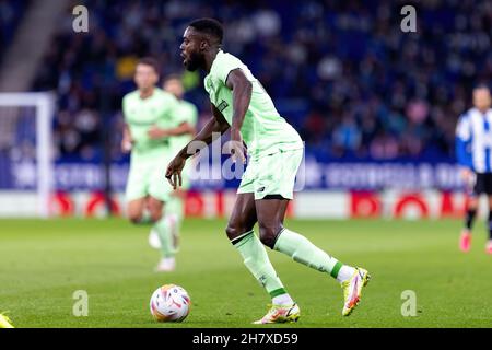 BARCELONA - OCT 26: Inaki Williams in Aktion während des La Liga-Spiels zwischen RCD Espanyol und Athletic Club de Bilbao im RCDE-Stadion am Oktober Stockfoto