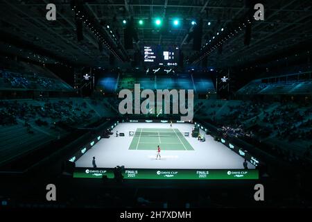 Turin, Italien. 25th Nov, 2021. Blick in den Pala Alpitour während des Davis Cup Gruppe E Spiels zwischen Kroatien und Australien bei Pala Alpitour am 25. November 2021 in Turin, Italien . Quelle: Marco Canoniero/Alamy Live News Stockfoto