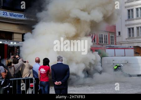 Wien, Österreich. 15. September 2012. Ausstellung der Berufsfeuerwehr Wien Stockfoto