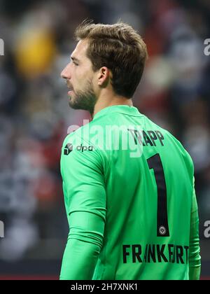 FRANKFURT AM MAIN, DEUTSCHLAND - 25. NOVEMBER: Torwart Kevin Trapp von Eintracht Frankfurt während des Spiels der Gruppe D - UEFA Europa League zwischen Eintracht Frankfurt und dem Royal Antwerp FC im Deutsche Bank Park am 25. November 2021 in Frankfurt am Main, Deutschland (Foto von Herman Dingler/Orange Picts) Quelle: Orange Pics BV/Alamy Live News Stockfoto