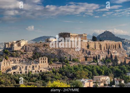 Akropolis von Athen auf dem Akropolis-Hügel mit dem Parthenon-Tempel, Griechenland Stockfoto
