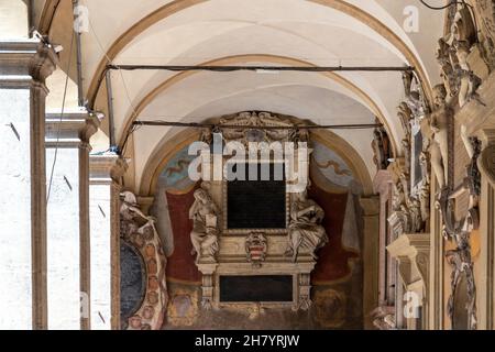 Bologna, Italien. 07th. Juli 2021. Archiginnasio von Bologna Universitätsgebäude Kredit: Unabhängige Fotoagentur/Alamy Live Nachrichten Stockfoto