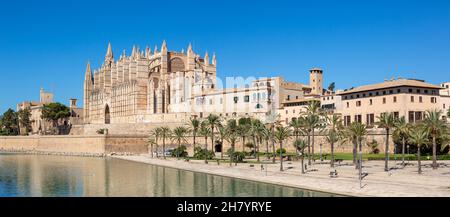 Kathedrale Catedral de Palma de Mallorca La Seu Kirche Architektur Reise Urlaub Urlaub Panorama Stadt in Spanien Stockfoto