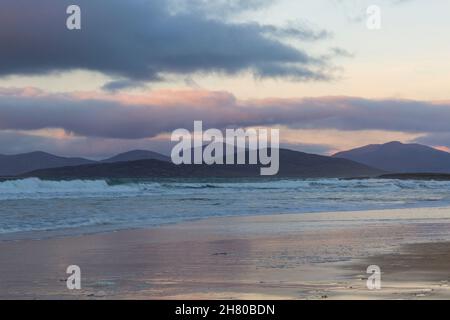 Scarista Beach. Klang von Taransay. Isle of Lewis und Harris, Äußere Hebriden, Schottland, Großbritannien im November Stockfoto