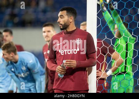 Randers, Dänemark. 25th. November 2021. Biltel Omrani (9) vom CFR Cluj, gesehen während des UEFA Europa Conference League-Spiels zwischen dem Randers FC und dem CFR Cluj im Cepheus Park in Randers. (Foto: Gonzales Photo/Alamy Live News Stockfoto