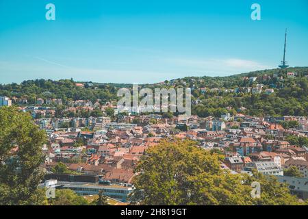 Luftaufnahme Stuttgart, Deutschland Stadtansicht mit von der Karlshöhe aus gesehen Stockfoto