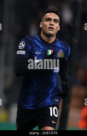 Giuseppe Meazza - San Siro Stadion, Mailand, Italien, 24. November 2021, Lautaro Martinez (FC Internazionale) feiert, nachdem er beim Int ein Tor erzielt hat Stockfoto