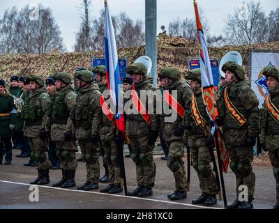 Kasan, Russland. 08. November 2021. Soldaten der Friedenstruppen bei den Übungen. Russische Armee. Die Armee übt die Organisation des Vertrags über kollektive Sicherheit aus Stockfoto