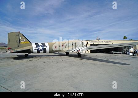 Army Douglas C-47 Skytrain-Flugzeug Stockfoto