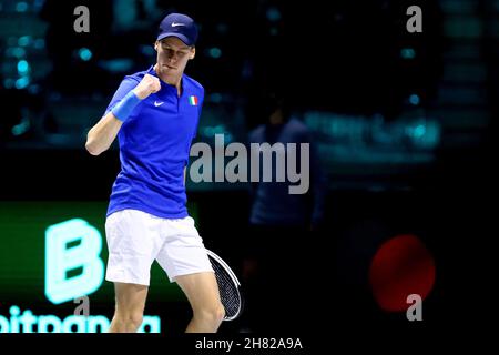 Turin, Italien. 26th. November 2021. Der Italiener Jannik SINNER feiert während der Serie Ein Spiel zwischen Juventus FC und Atalanta BC im Allianz Stadium am 27. November 2021 in Turin, Italien. Quelle: Marco Canoniero/Alamy Live News Stockfoto