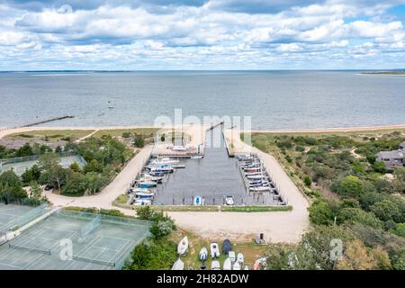 Luftaufnahme der Devon Yacht Clulb Marina Stockfoto