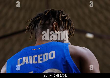 Barcelona, Spanien. 26th. November 2021. Michael Caicedo vom FC Barcelona beim Euroleague-Spiel von Turkish Airlines zwischen dem FC Barcelona und Zalguiris Kaunas im Palau Blaugrana in Barcelona. Kredit: ZUMA Press, Inc./Alamy Live Nachrichten Stockfoto