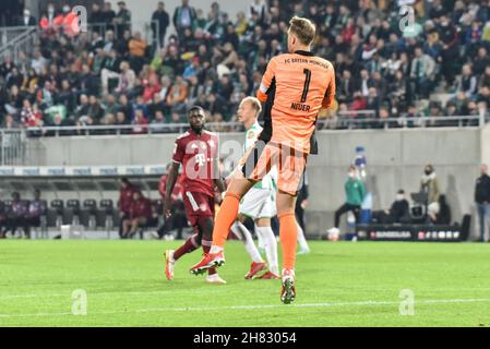 Deutschland, Fürth, Sportpark Ronhof Thomas Sommer - 24.09.2021 - Fussball, 1.Bundesliga - SpVgg Greuther Fürth vs. FC Bayern München Bild: (Fltr) die DFL-Vorschriften verbieten die Verwendung von Fotografien als Bildsequenzen und quasi-Videos Stockfoto