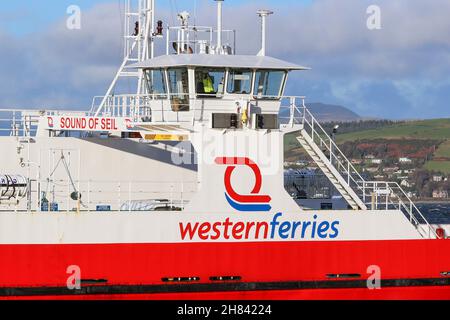 WESTERN Ferries Autofähre „Sound of Seil“, die von Gourock nach Dunoon auf der Halbinsel Cowal über den Firth of Clyde, Schottland, Großbritannien, fährt Stockfoto