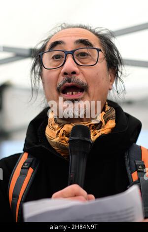 Sprecher Bobby Chan Rally, No to New Cold war - Stop Racism - Stop Asian Hate, Chinatown London am 27th. November 2021. Stockfoto